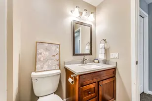 2127 Luann Ln, Madison, WI 53713 - Photo 16