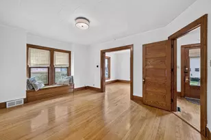 2122 Center Ave, Madison, WI 53704 - Photo 22