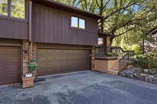 7 Hickory Hollow Dr, Madison, WI 53705 - Photo 38