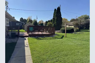 2105 19th Avenue, Monroe, WI 53566 - Photo 14
