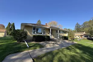 2105 19th Ave, Monroe, WI 53566 - Photo 4