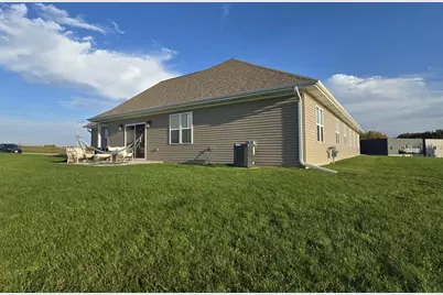 211 NW 3rd Avenue #B, Monroe, WI 53566 - Photo 52