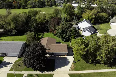 656 Hilltop Lane, Ripon, WI 54971 - Photo 2