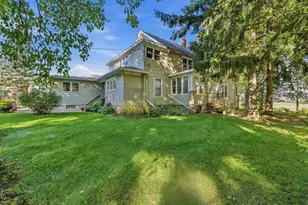 N5728 Hillcrest Rd, Fond du Lac, WI 54937 - Photo 1