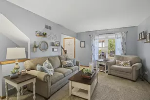 2944 Coho St, Madison, WI 53713 - Photo 8