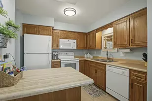 2944 Coho St, Madison, WI 53713 - Photo 18