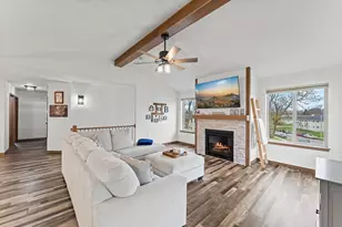 1430 Martiny Ct, Baraboo, WI 53913 - Photo 4