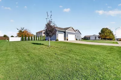 424 Rimrock Road, Janesville, WI 53548 - Photo 38