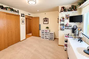 102 Prairie Heights Dr, Verona, WI 53593 - Photo 10