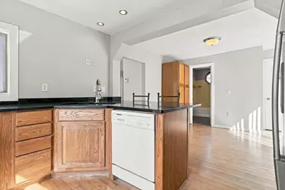 816 E Cook Street, Portage, WI 53901 - Photo 10