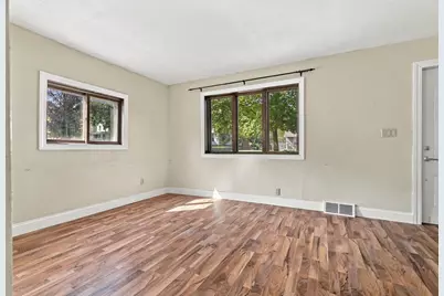 816 E Cook Street, Portage, WI 53901 - Photo 18