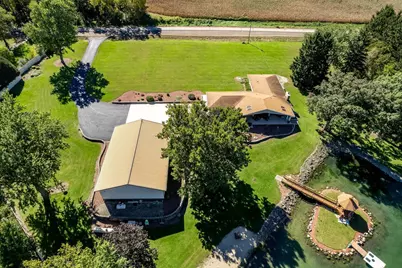 6923 S State Road 213 Road, Beloit, WI 53511 - Photo 10