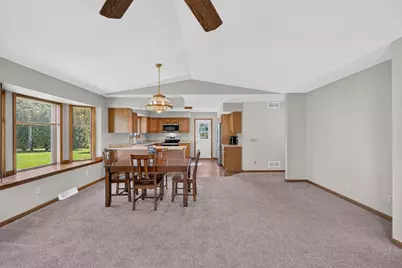 513 Gold Coast Lane, Janesville, WI 53536 - Photo 14