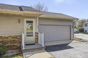103 Whitetail Dr, Sun Prairie, WI 53590 - Photo 6