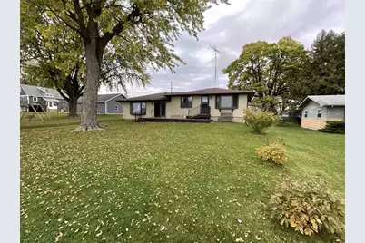 W10205 Hickory Bay Road, Fox Lake, WI 53933 - Photo 2