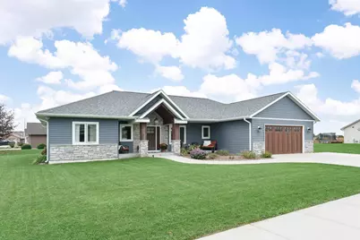 3890 Lucey Street, Janesville, WI 53546 - Photo 2