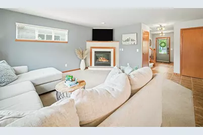 3821 Stonebridge Drive, Madison, WI 53719 - Photo 16