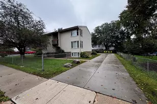 1029 W Badger Rd, Madison, WI 53713 - Photo 4