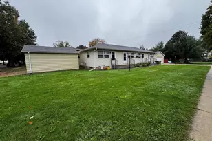 1105 W Badger Rd, Madison, WI 53713 - Photo 4