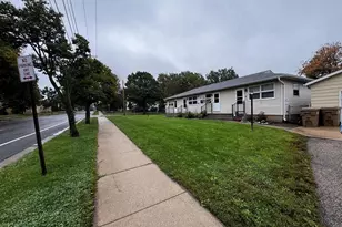 1105 W Badger Rd, Madison, WI 53713 - Photo 6