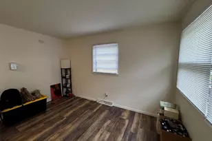 1105 W Badger Rd, Madison, WI 53713 - Photo 10