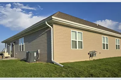 211 NW 3rd Avenue #B, Monroe, WI 53566 - Photo 54