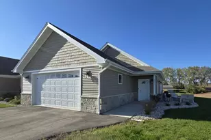 211 NW 3rd Ave, Monroe, WI 53566 - Photo 56