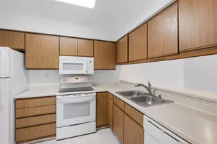 307 Whispering Pines Way, Fitchburg, WI 53713 - Photo 20