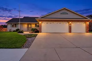 4122 Huntington Ave, Janesville, WI 53546 - Photo 1
