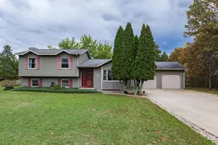 1602 Burch Cir Dr, Necedah, WI 54646 - Photo 1