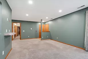 930 Acewood Blvd, Madison, WI 53714 - Photo 8