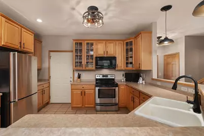 1226 School Street, Sun Prairie, WI 53590 - Photo 18