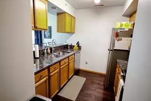 1010 Gammon Ln, Madison, WI 53719 - Photo 8