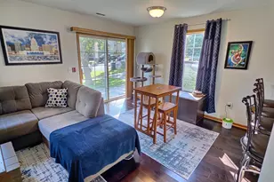 1010 Gammon Ln, Madison, WI 53719 - Photo 4