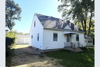 1961 S Glen Avenue, Beloit, WI 53511 - Photo 2