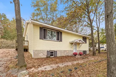 24 Country Lane, Wisconsin Dells, WI 53965 - Photo 2