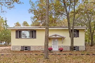 24 Country Ln, Wisconsin Dells, WI 53965 - Photo 4