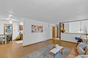 24 Country Ln, Wisconsin Dells, WI 53965 - Photo 6