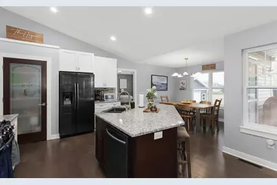 217 Maple Drive, Waterloo, WI 53594 - Photo 8
