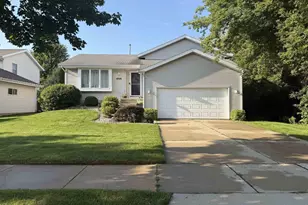 6926 Rockstream Dr, Madison, WI 53719 - Photo 2