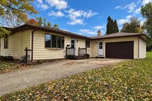 17 Highland Ave, Edgerton, WI 53534 - Photo 1