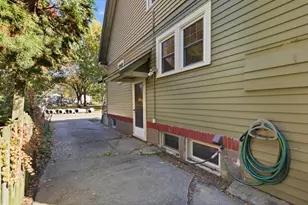 510 Elmside Blvd, Madison, WI 53704 - Photo 6