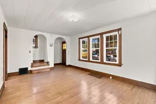 510 Elmside Blvd, Madison, WI 53704 - Photo 10