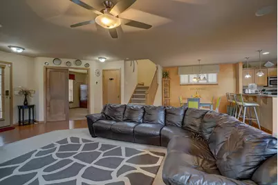 705 Lone Oak Lane, Verona, WI 53593 - Photo 6