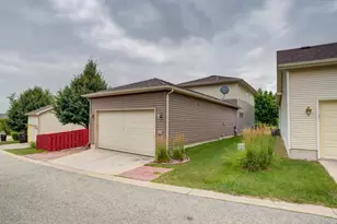 705 Lone Oak Ln, Verona, WI 53593 - Photo 26