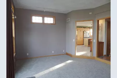 1046 Summerhill Drive, Janesville, WI 53546 - Photo 16