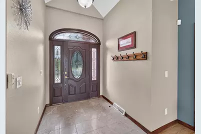 3008 Wyndwood Way, Sun Prairie, WI 53590 - Photo 4