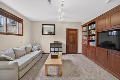 3008 Wyndwood Way, Sun Prairie, WI 53590 - Photo 38