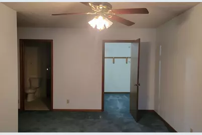 10 Maple Wood Lane #11, Madison, WI 53704 - Photo 22
