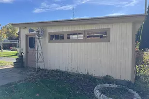 1715 20th Ave, Monroe, WI 53566 - Photo 34